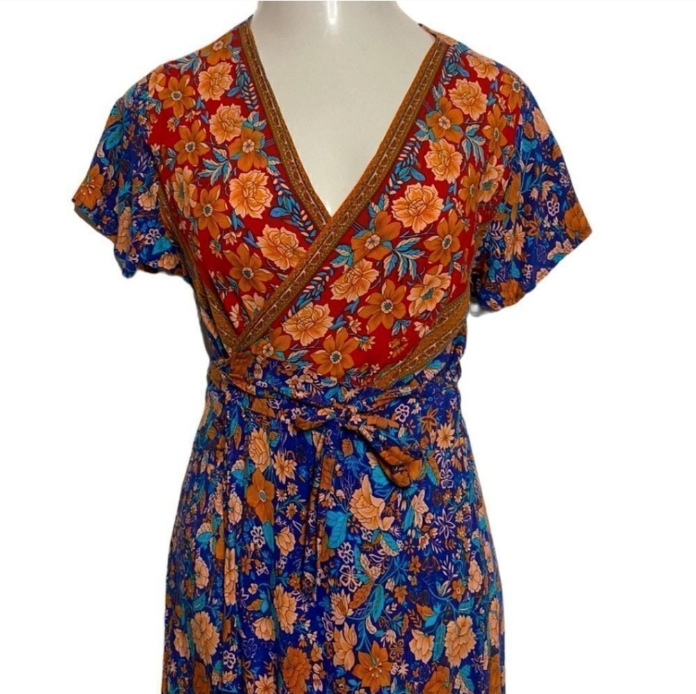 Pretty Garden Floral V-Neck Maxi Dress - Multicolor - Picture 5 of 5